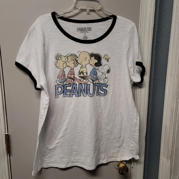 torrid Tops - 1X Peanuts T-Shirt